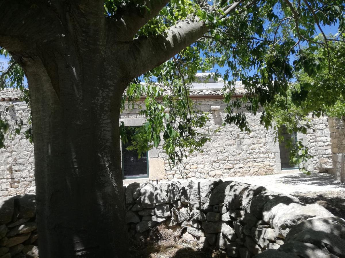 Agriturismo Fondo Paliemmu Modica Exteriér fotografie